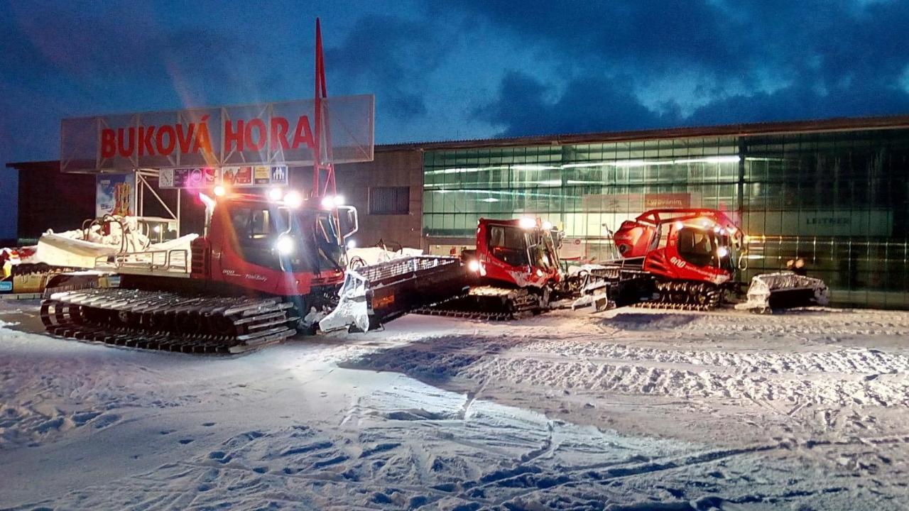 J-h Horsky Bukova Hora - 100 M Od Lanovky * Cervena Voda